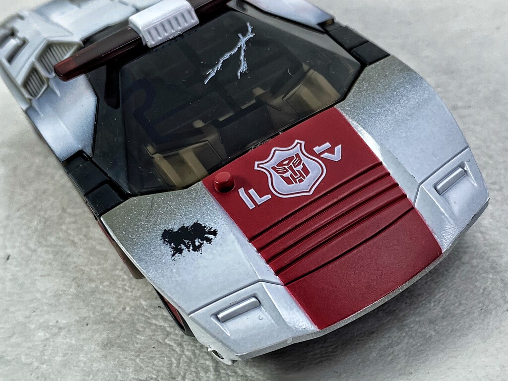 トランスフォーマー WFC-13 レッドアラート レビュー : えるけーえぬ