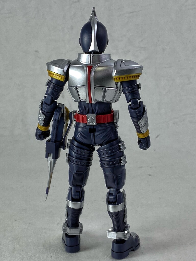 Figure-rise Standard 仮面ライダー龍騎　仮面ライダーブレイド BANDAI Figure-rise Standard 仮面ライダーブレイド 価格比較