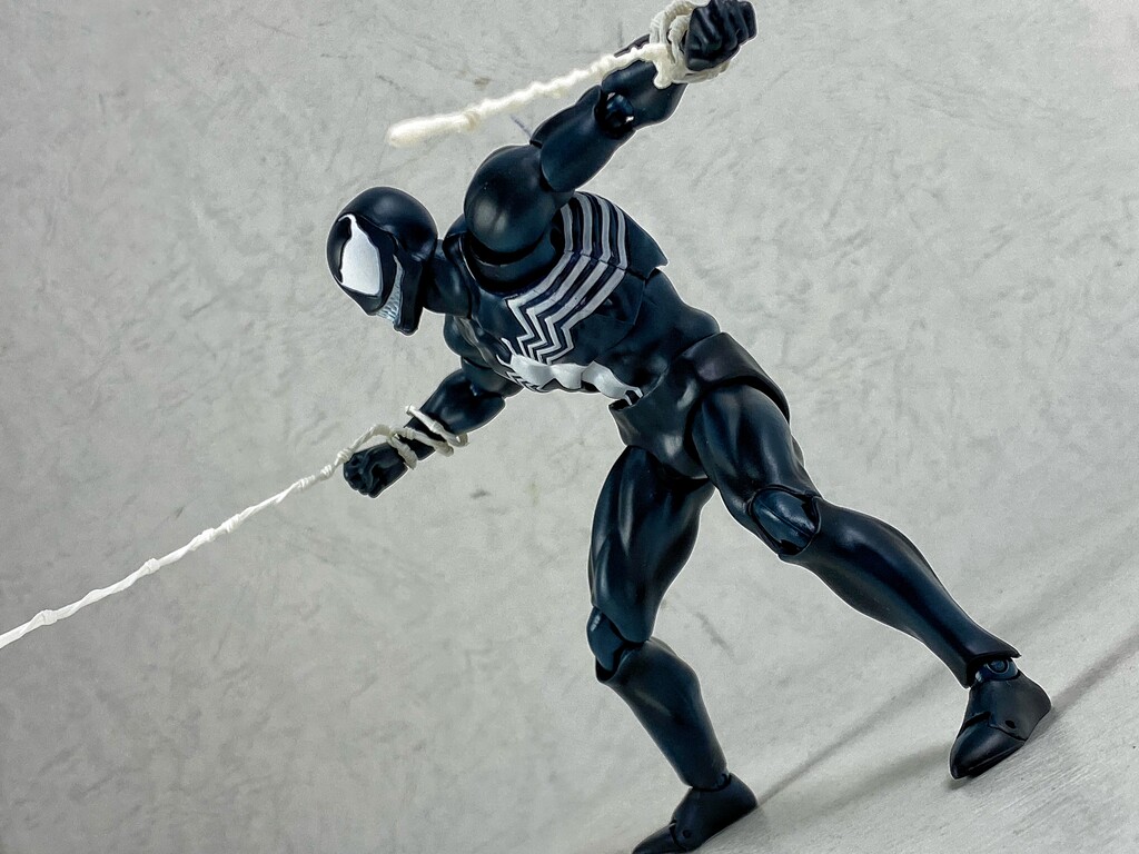 マフェックス ヴェノム(コミックVer.) レビュー : えるけーえぬ