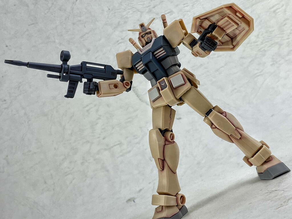 EG RX-78-2 ガンダム [クラシックカラー] レビュー : えるけーえぬ