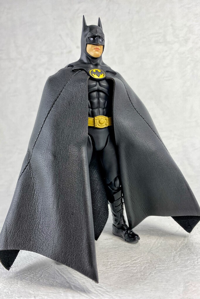 S.H.Figuarts バットマン(BATMAN 1989) レビュー : えるけーえぬ S.H.Figuarts バットマン(BATMAN 1989) レビュー : えるけーえぬ