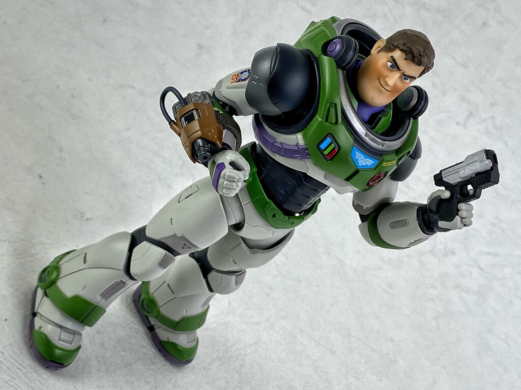 S.H.Figuarts バズ・ライトイヤー(アルファ・スーツ) | 魂ウェブ