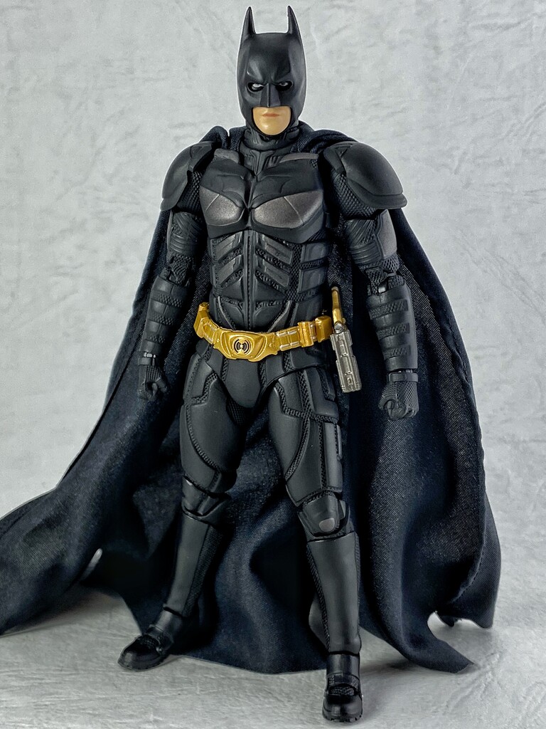 MAFEX バットマン ビギンズスーツ - アメコミ