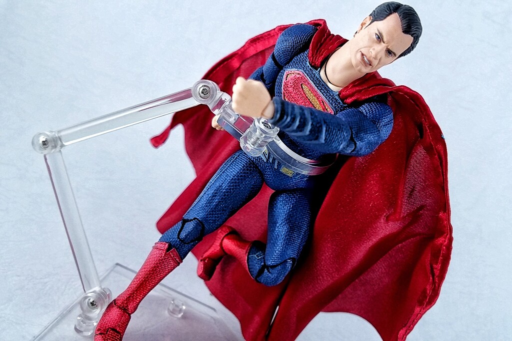 マフェックス スーパーマン(ジャスティスリーグ版)レビュー : えるけーえぬ