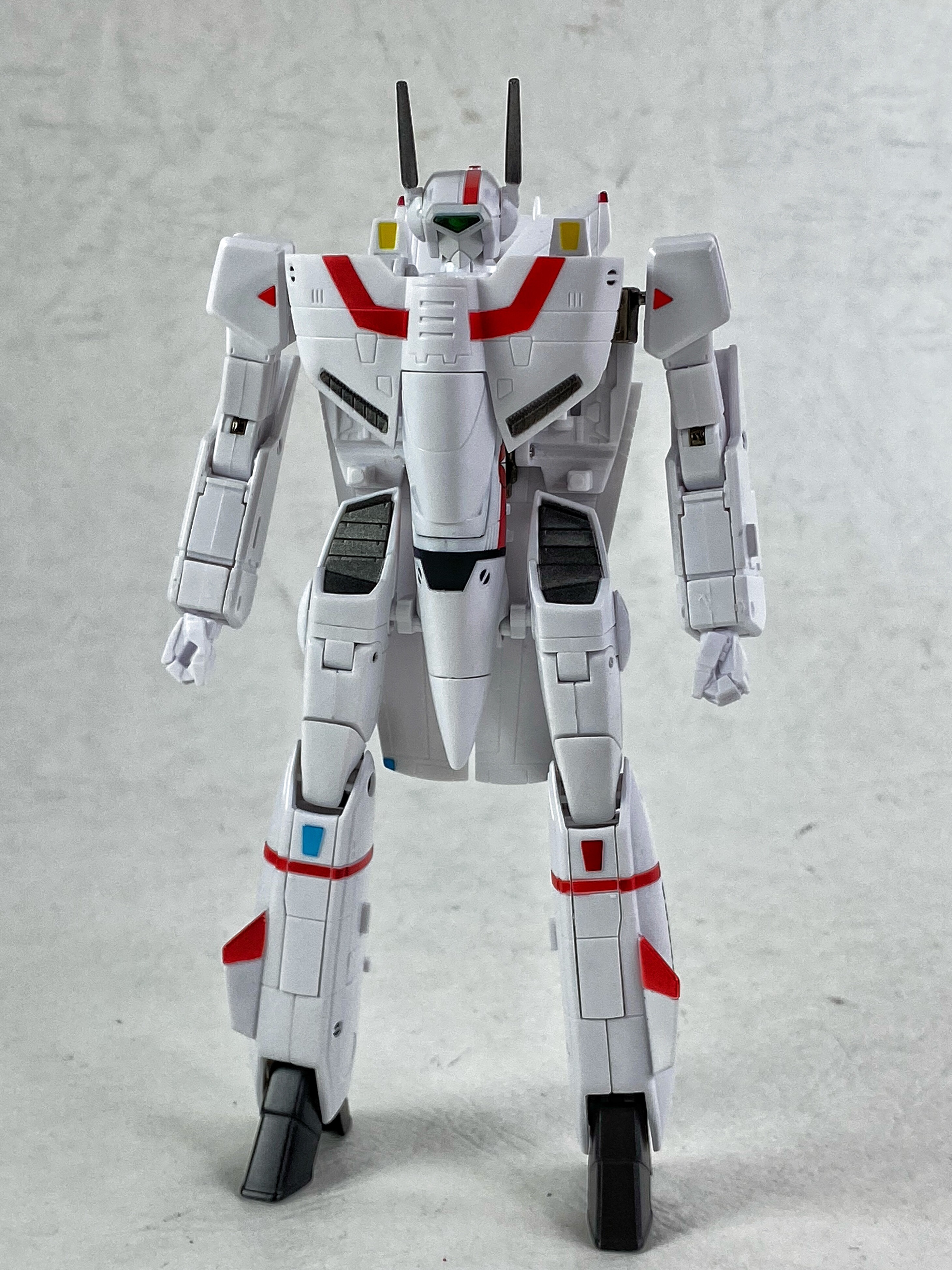 HI-METAL R VF-1J アーマードバルキリー(一条輝機) リバイバル