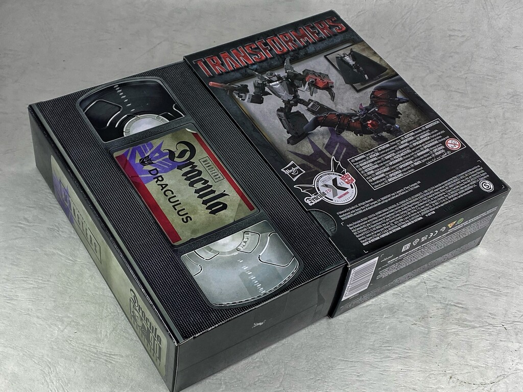 魔人ドラキュラ×トランスフォーマー ドラキュラス レビュー : えるけーえぬ