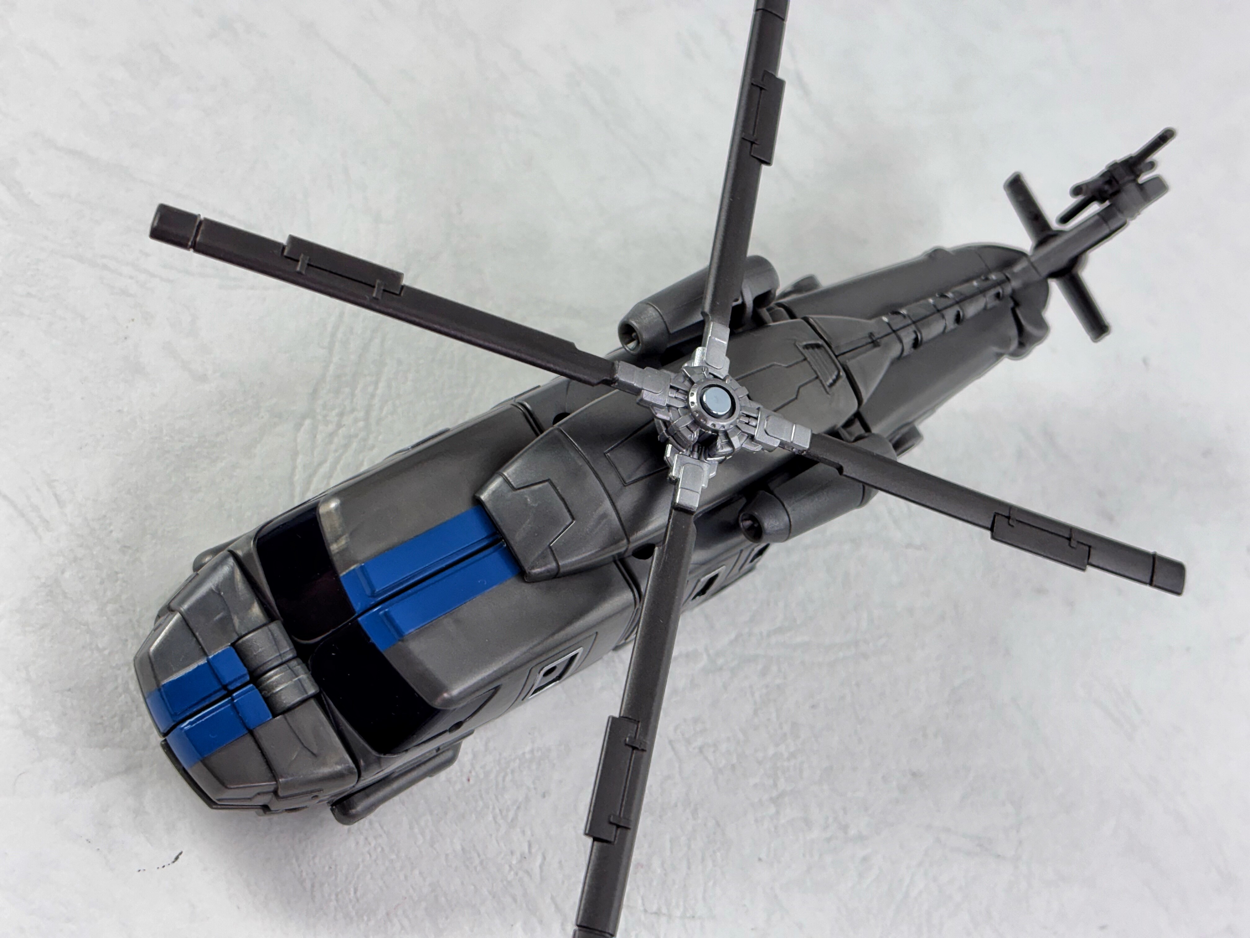 トランスフォーマー AOTP-14 ディセプティコンボルテックス レビュー