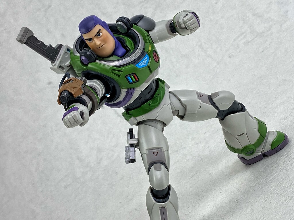 Amazon | TAMASHII NATIONS S.H.フィギュアーツ バズ・ライト