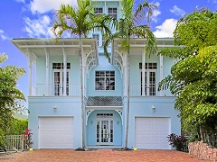 Luxury Island Escape