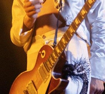 Jimmy Page氏のストラップを探求する その２ ２１世紀レザークラフト