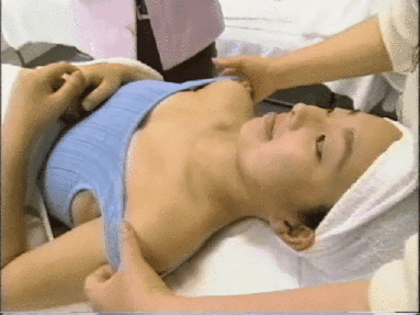 巨乳小学生