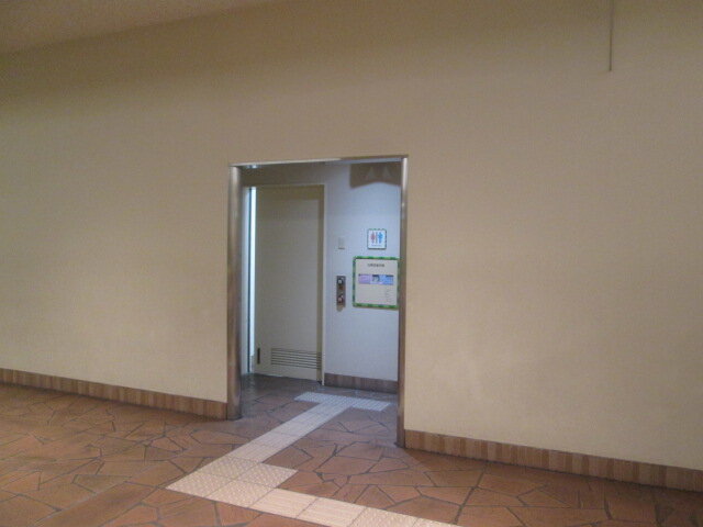 Weekly Selection リゾートゲートウェイ ステーション ディズニーリゾートライン トイレ探索日記 By 東府中の住人