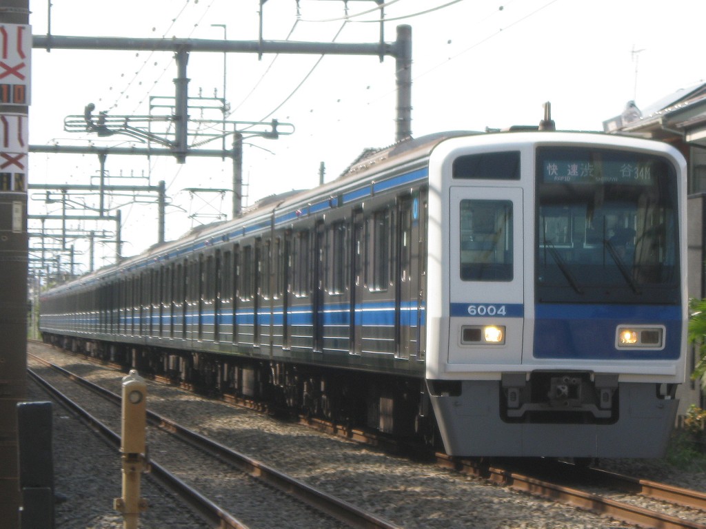 きっかけは 車窓から見つけて 12 08 25 トイレ探索日記 By 東府中の住人