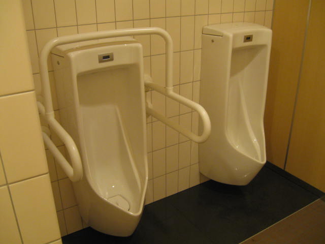 分倍河原 Minano のトイレ 09 03 15 トイレ探索日記 By 東府中の住人