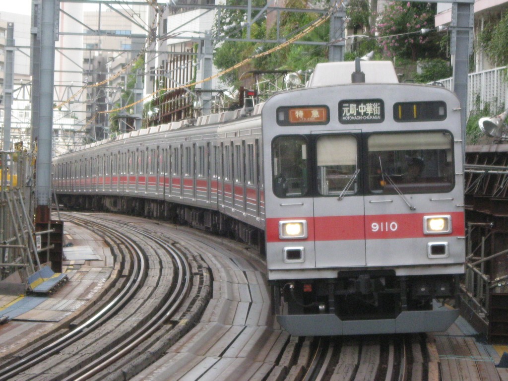 東横線の気になる電車を撮りに行く（2012/09/18） : トイレ探索日記 by