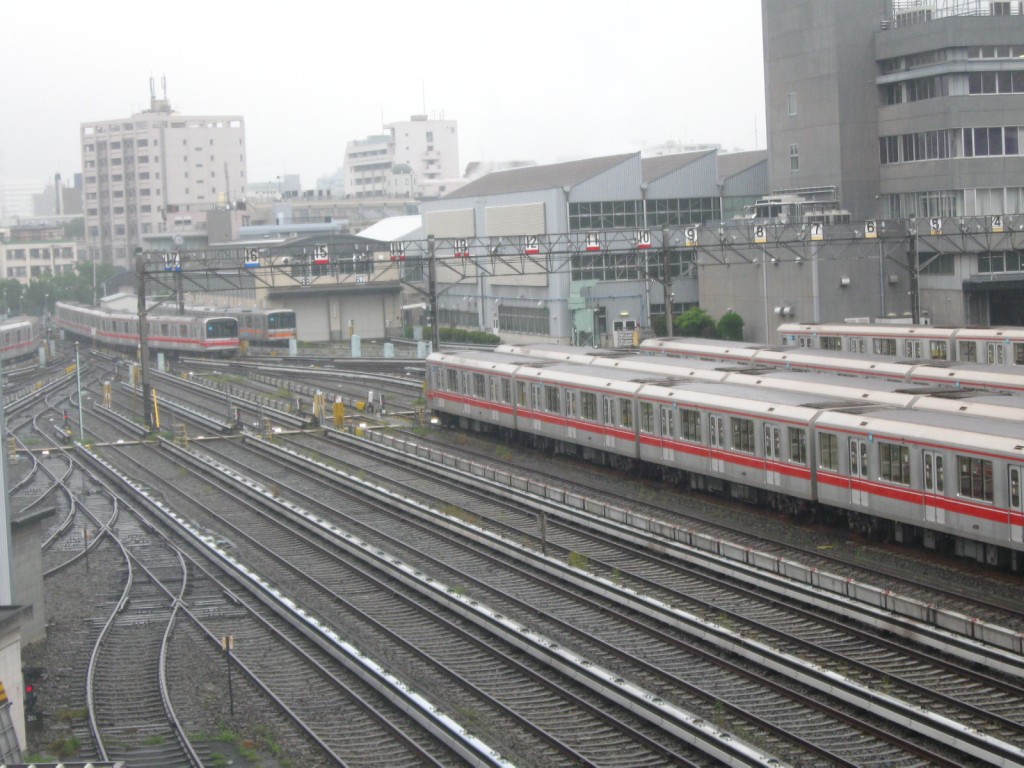 中野車両基地