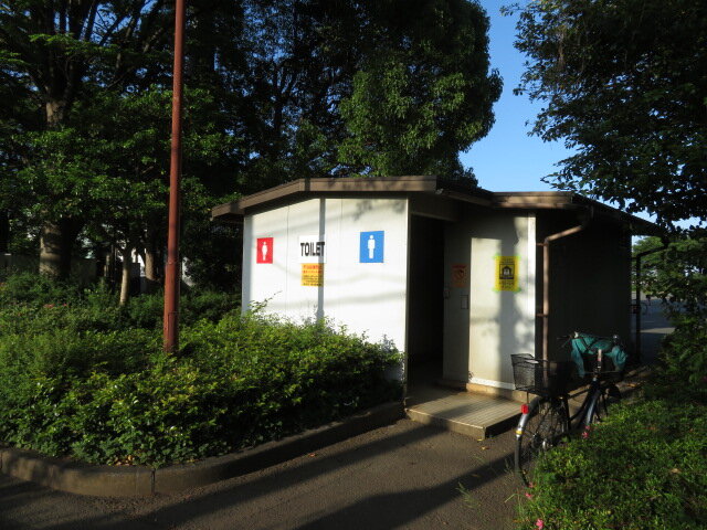府中市郷土の森公園 無料エリア のトイレ 2020 05 17 トイレ探索日記 by 東府中の住人