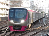 京王電鉄新5000系電車(笹塚駅にて、'20.06.09撮影)