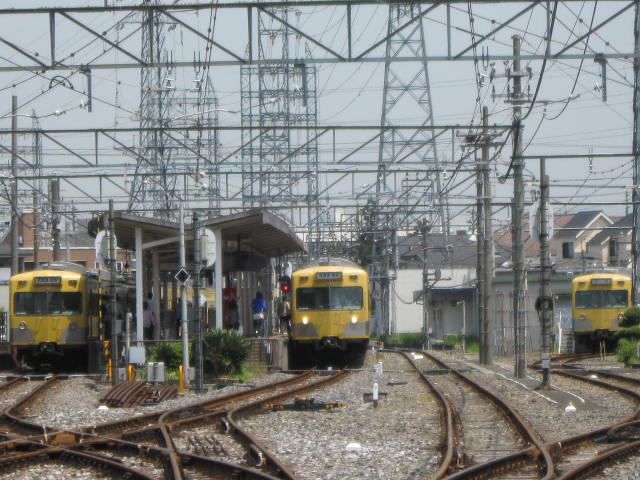 白糸台車両基地