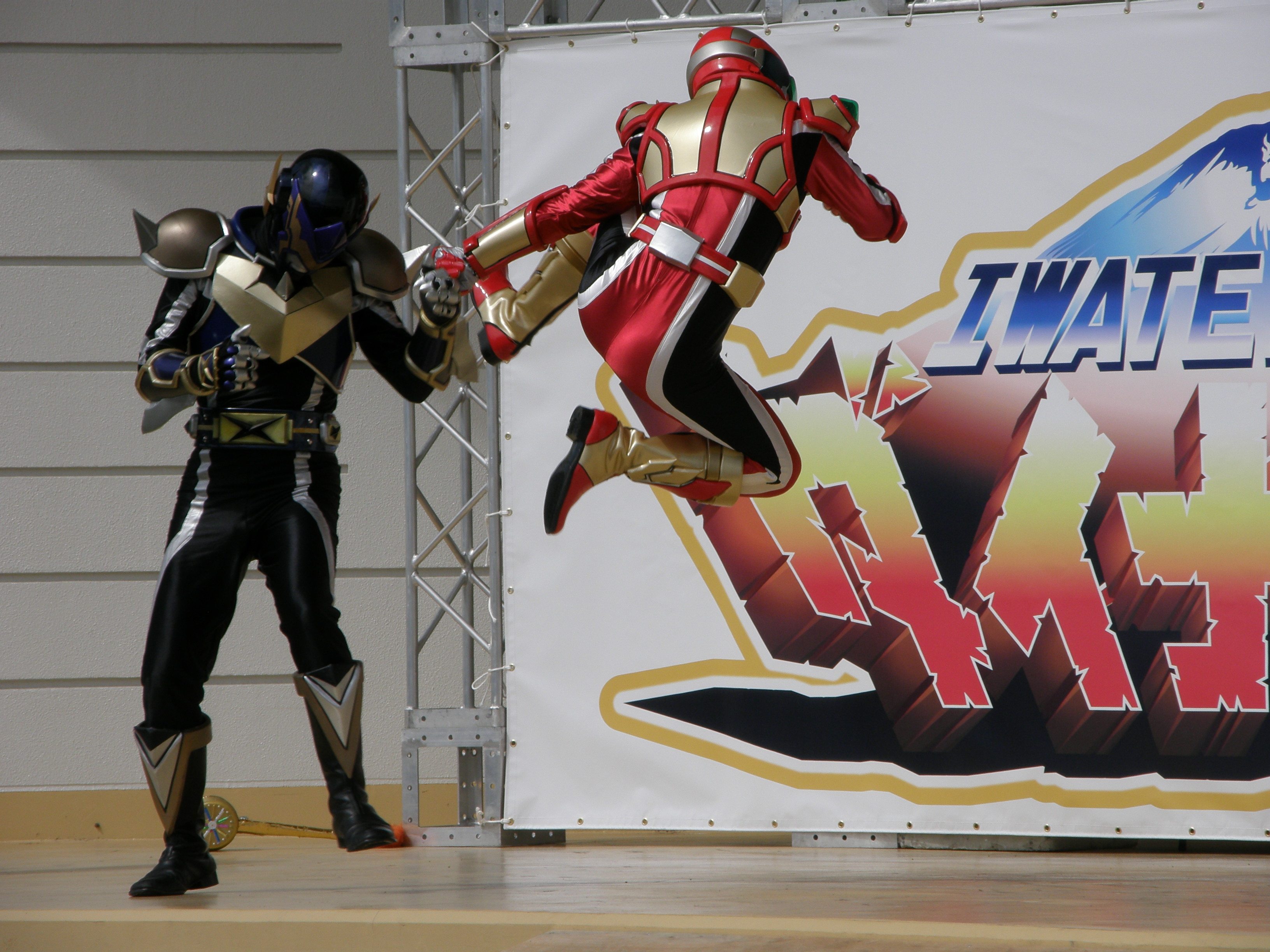 ハチマンタイダイナマイトシンドローム 後編 全国のローカルヒーローを見守る母の会