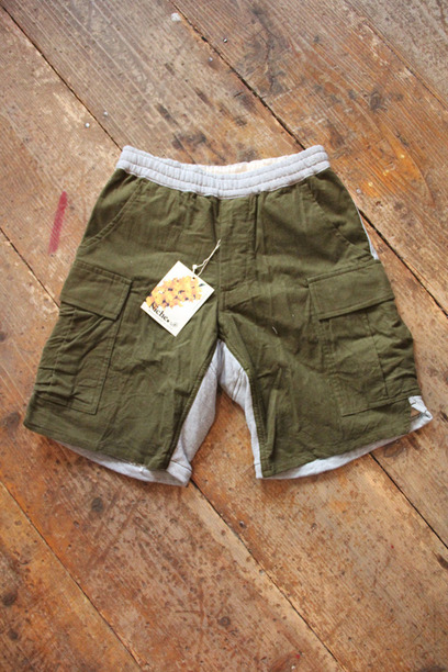 Niche "Comfortable Shorts" : Local's only