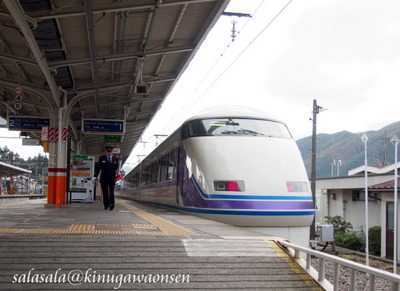 1-PB080049