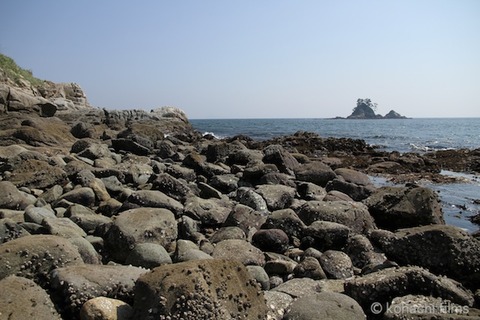 小山島_矢穴石_枕石_棚橋_篠島_風景__2011-05-19 14-23-23