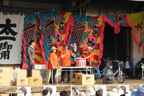 篠島_伊勢_太一御用_おんべ鯛奉納祭_2011-10-12 15-18-50