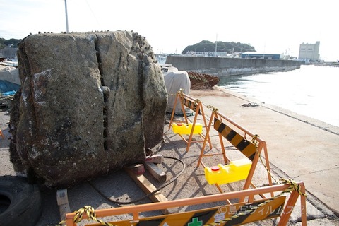 清正の枕石_矢穴石_篠島_2012-08-29 16-11-13