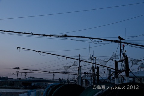 漁港_夕日_篠島_風景_写真_2012-03-21 18-03-53
