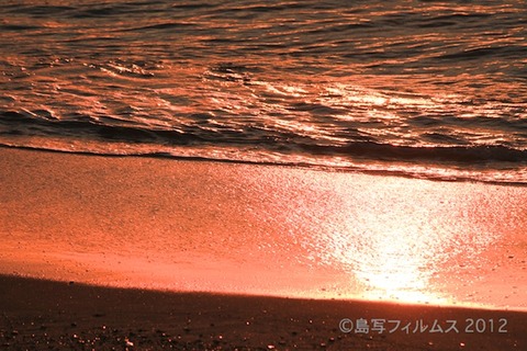篠島前浜サンサンビーチ_朝日_ 2012-10-02 05-55-44