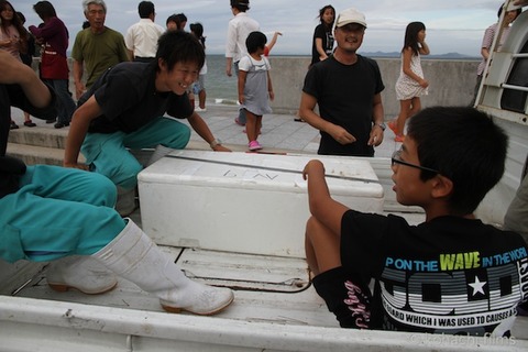 ウミガメ産卵_篠島_写真_前浜_保護_2011-08-31 16-56-47