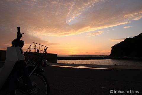 島写_漁港_夕日_篠島_風景_観光_恵比寿ヶ鼻_2011-06-11 18-56-45