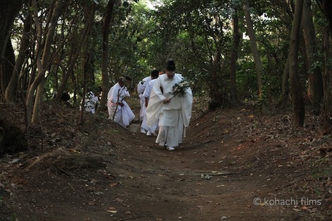 篠島_伊勢_太一御用_おんべ鯛奉納祭_2011-10-12 06-24-50