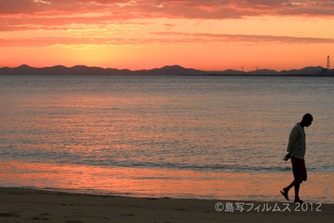 篠島前浜サンサンビーチ_朝日_ 2012-10-02 05-49-30