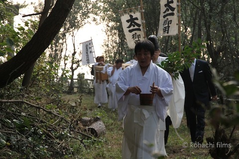 篠島_伊勢_太一御用_おんべ鯛奉納祭_2011-10-12 06-38-52