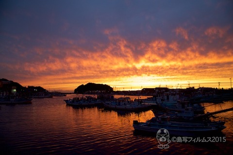 篠島漁港_夕日_漁船_2015-06-09 19-06-22