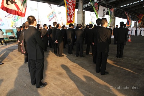 篠島_伊勢_太一御用_おんべ鯛奉納祭_2011-10-12 07-24-10