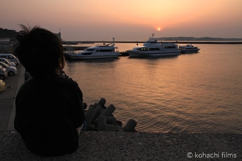 漁港_夕日_篠島_風景_島写_2011-05-20 18-29-42