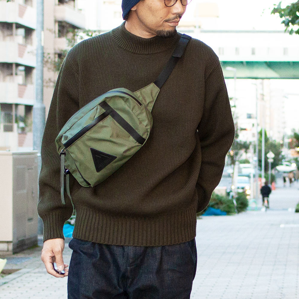 冬のニットが始まります。comm.arch. ALPACA WOOL P/O&HANDFLAMED