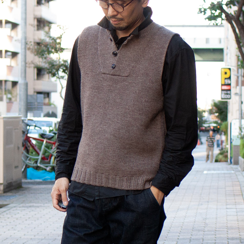 冬のニットが始まります。comm.arch. ALPACA WOOL P/O&HANDFLAMED 