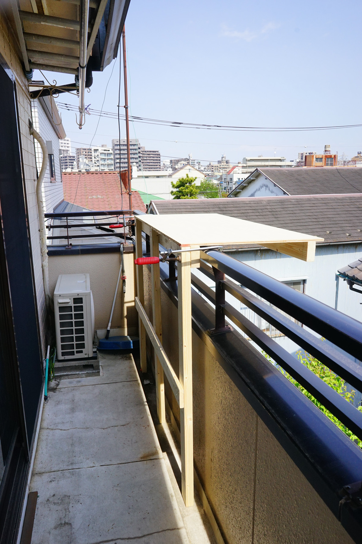 自宅3階建ての折板屋根に上がるための足場を作りました 2 趣味の 写真 Diy オーディオ 日記