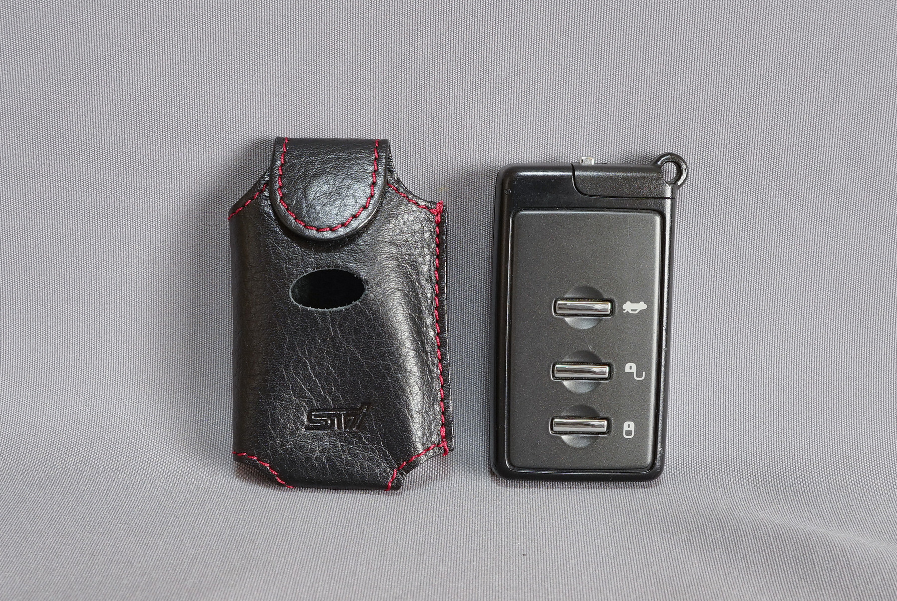 STI アクセスキーカバー STSG07100471」 を購入 : 趣味の「写真、DIY 