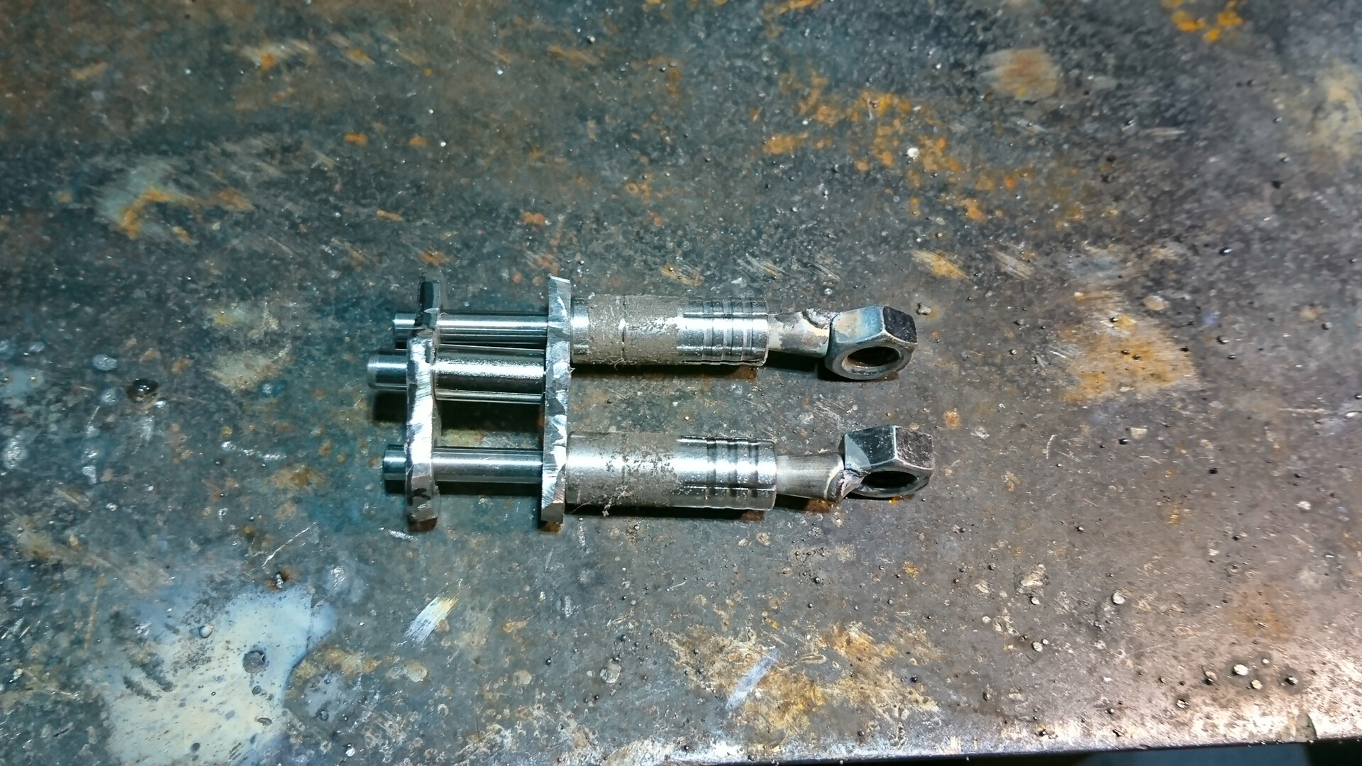 メタルクラフト アイアン ハーレー ショベルヘッド を製作 趣味の 写真 Diy オーディオ 日記