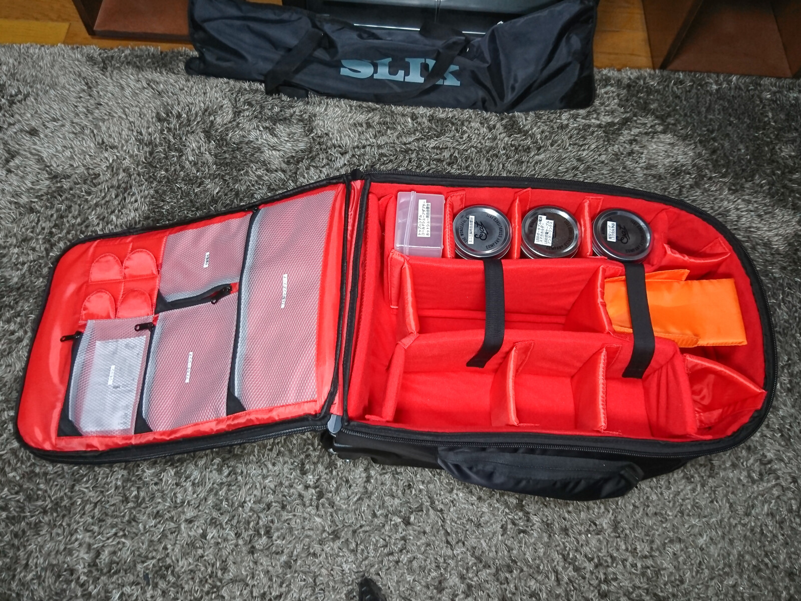 100均 セリアのプラスチック容器でneewer カメラバッグの収納を改善 趣味の 写真 Diy オーディオ 日記