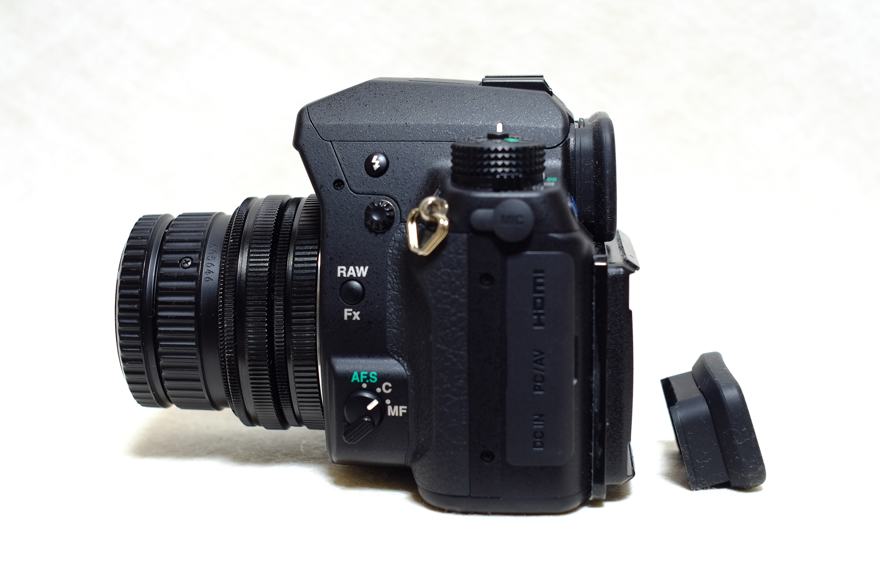 PENTAX 拡大アイカップ O-ME53 を購入 : 趣味の「写真、DIY