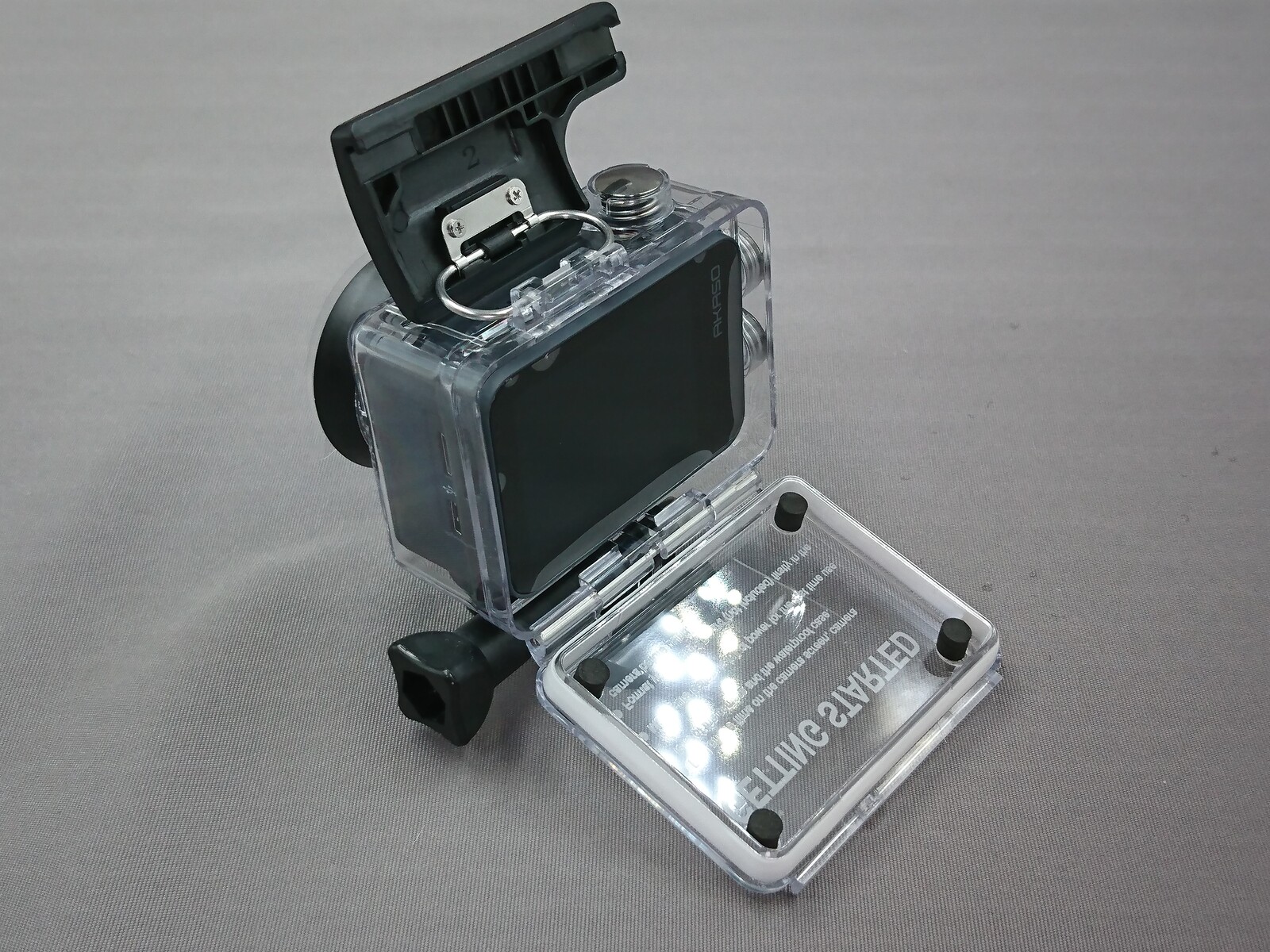 【本物新品保証】 AKASO V50X 防水アクションカメラ（楽天市場】AKASO 4K X V50 帽子