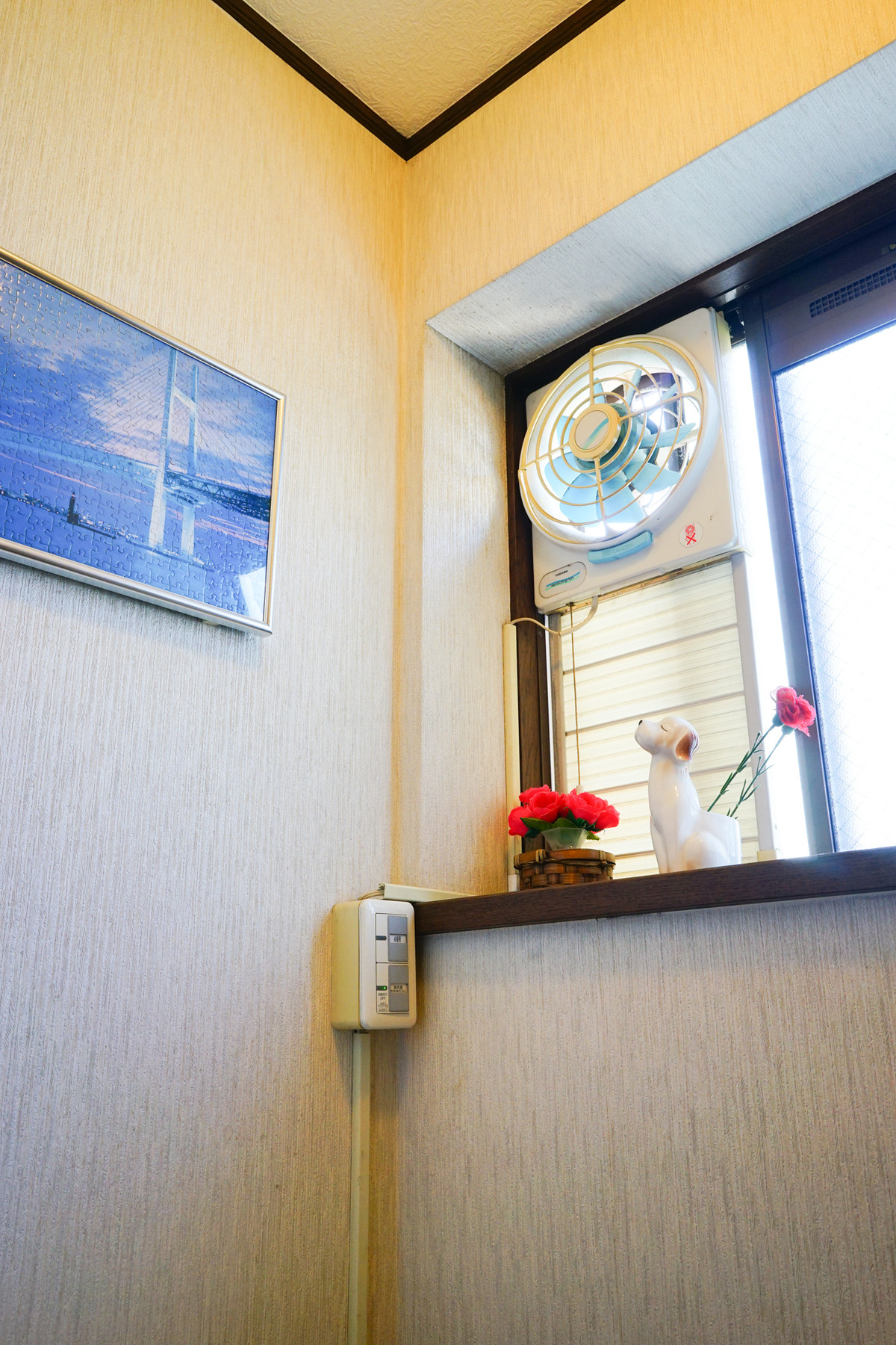 2階トイレの壁紙を貼り替えました 趣味の 写真 Diy オーディオ 日記 2階トイレの壁紙を貼り替えました 趣味の 写真 Diy オーディオ 日記