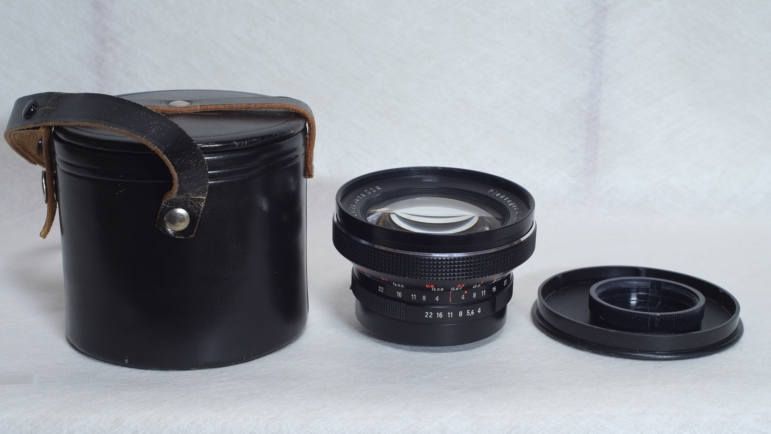 Carl Zeiss Jena DDR Flektogon 20mm F4.0 を購入し、BORG M42