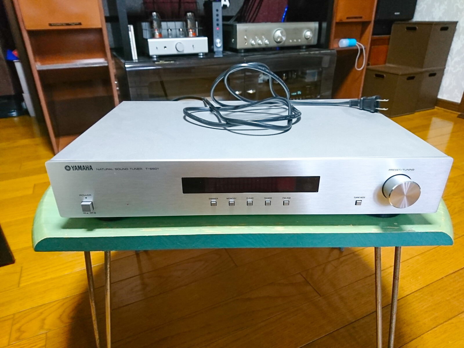 自作した電源ケーブルをfm Amチューナー Cdプレーヤー プリメインアンプに直付けしました 趣味の 写真 Diy オーディオ 日記